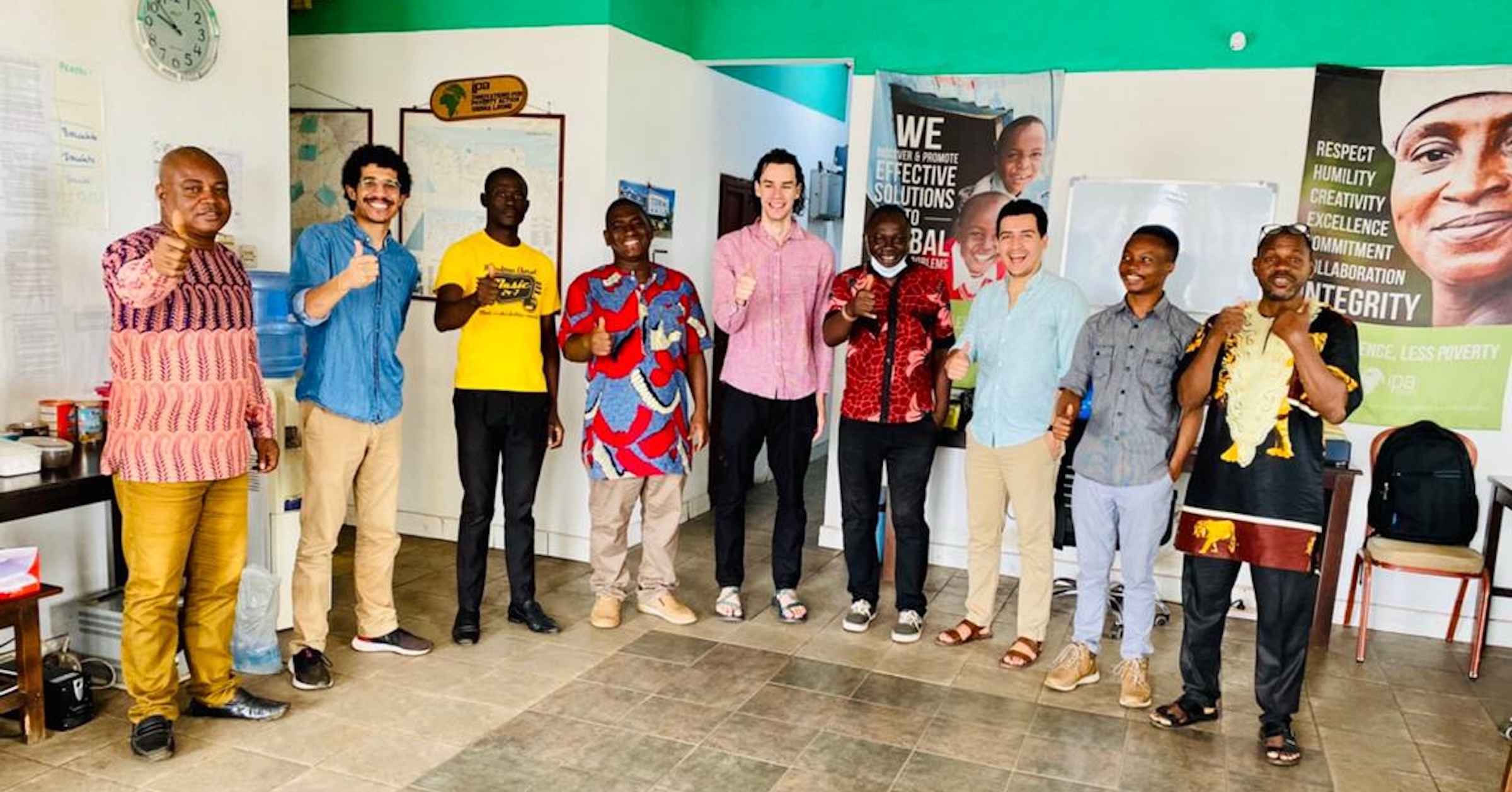 Description of photo